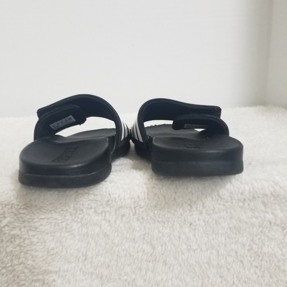 Kids Adidas Slides Unisex - Picture 3 of 5